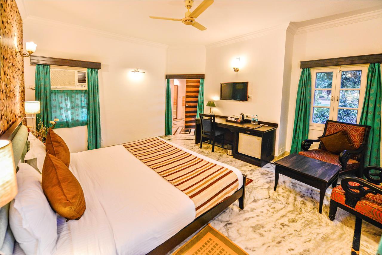 Amantra Shilpi Resort & Spa Удайпур Екстериор снимка